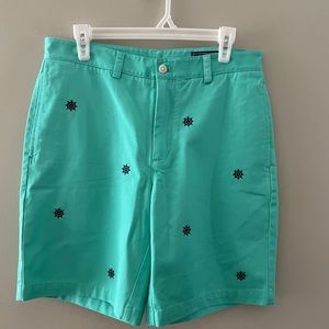 VINEYARD VINES Teal 9” Club Shorts Wheels Embroidered Print Size 32 EUC